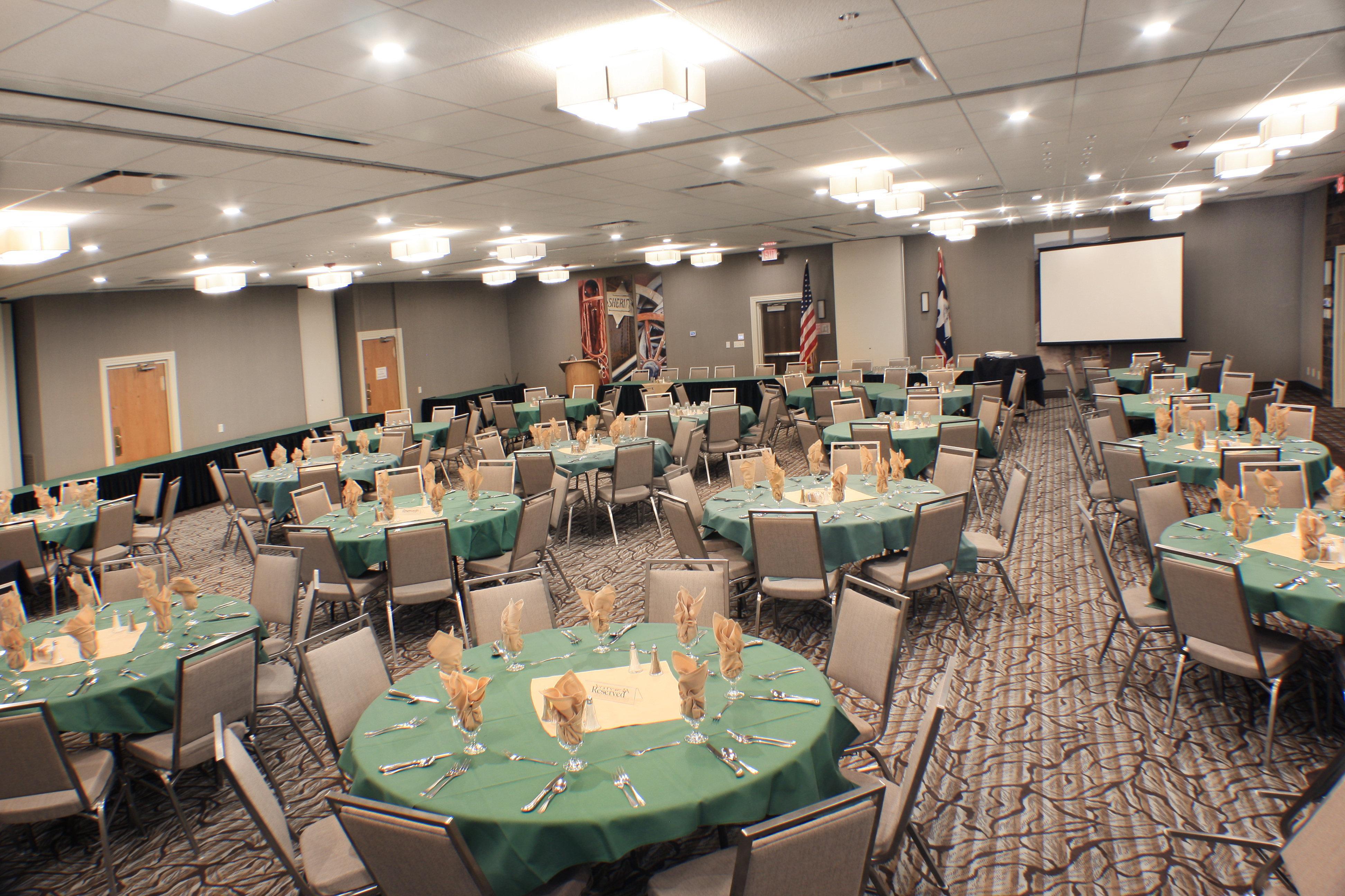 Holiday Inn Cody - Convention Center By Ihg Exterior foto